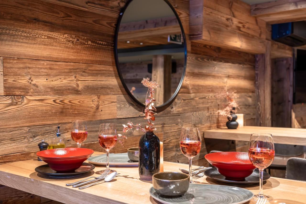 No 8 Bed & Bar Hotel Verbier Bagian luar foto