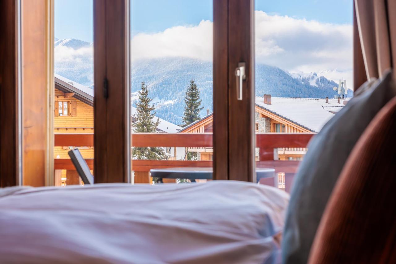 No 8 Bed & Bar Hotel Verbier Bagian luar foto