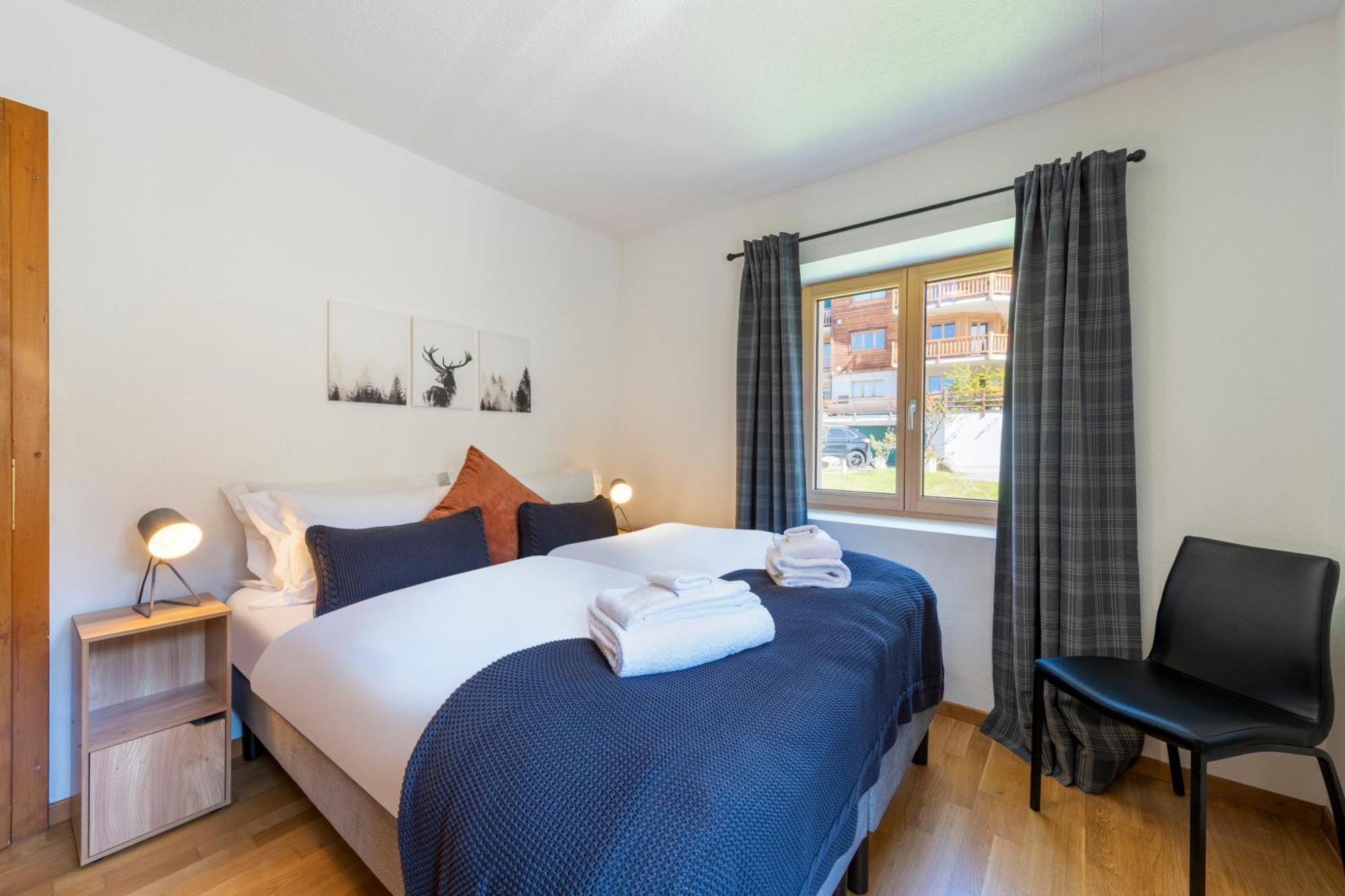 No 8 Bed & Bar Hotel Verbier Bagian luar foto